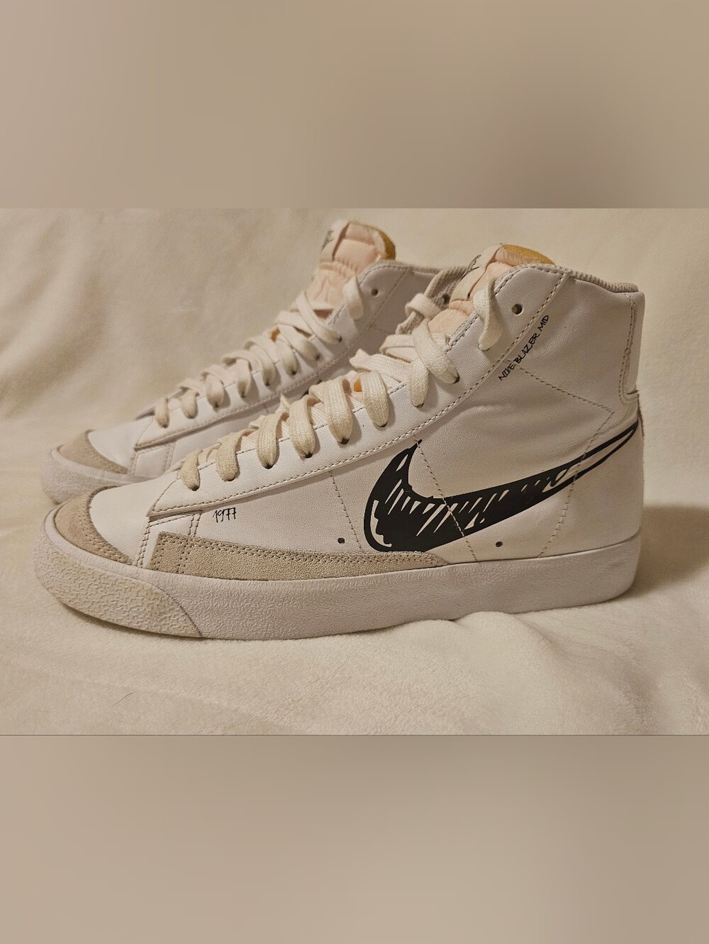 Nike Blazer Mid Vintage '77 White with Black Swoosh